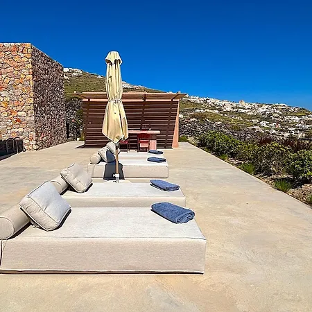 Villa Nira