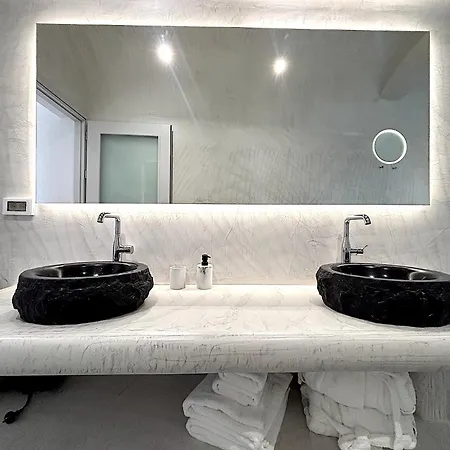Nira Villa Exo Gonia