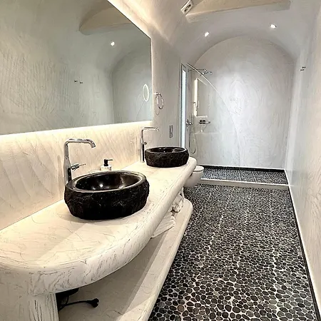 Villa Nira *